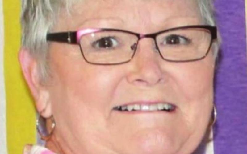 Benefit dinner for Evans