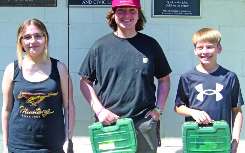 Sportsmen’s Association anglers take home tournament prizes