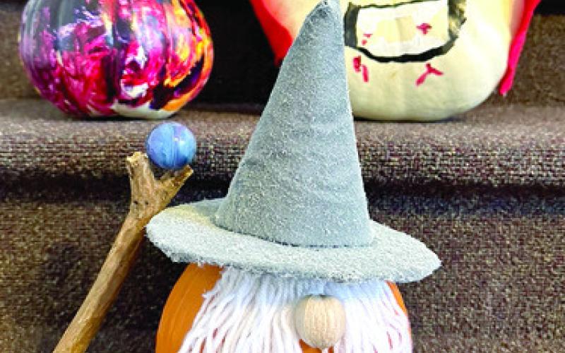 Johnston Public Library in Baxter Springs recently had a pumpkin decorating contest. The winning pumpkins included left or right zero- age 5 winner: Miss Colors by Hadley Vanderbeck, 12-18 year winner: Wizard by Becca Webb, ages 6-11 winner: Dracula by Gracie Thompson. Courtesy photo.