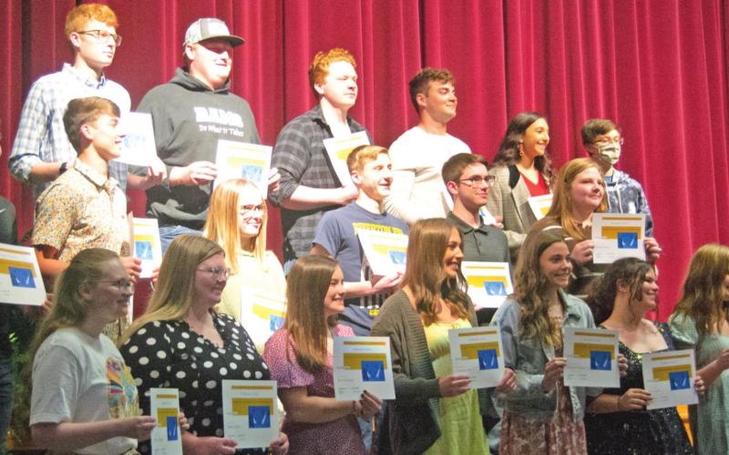 Riverton High School seniors earn academic achievements