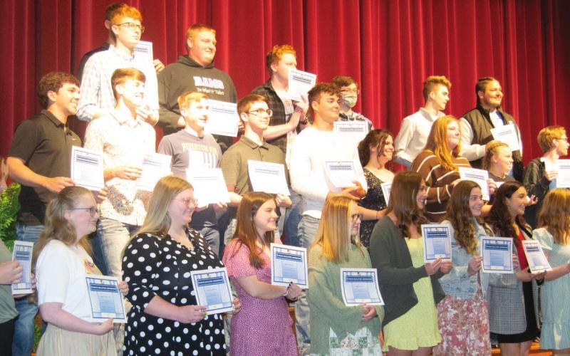Riverton High School seniors earn academic achievements