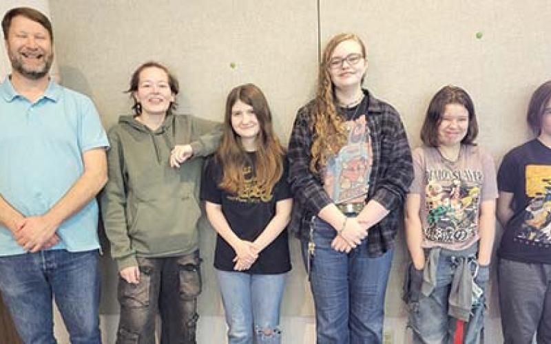Ross Davis from Baxter High School shared information about the E-Sports program at a recent Baxter Springs PEO meeting. Five members of the team attended the meeting including (not in order) Kyra Brundise, Meeka Brundise, Mariah Martin, Keely Bresee and Isabella Lingo. Courtesy photo.
