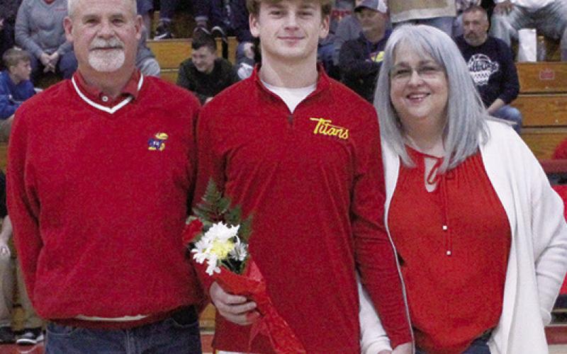 Titans recognized on Senior Night