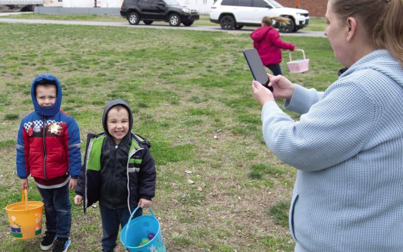 Weir area’s first egg hunt of season