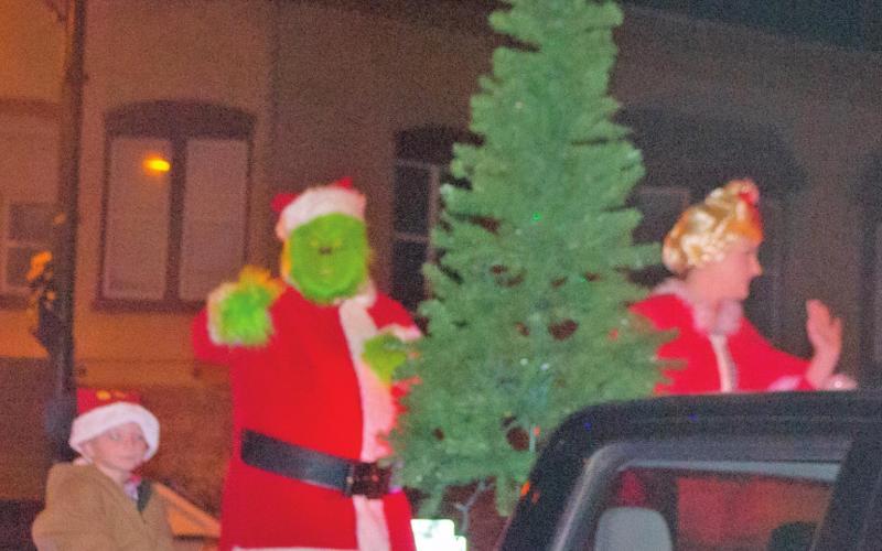 Columbus Christmas parade brings holiday cheer to downtown