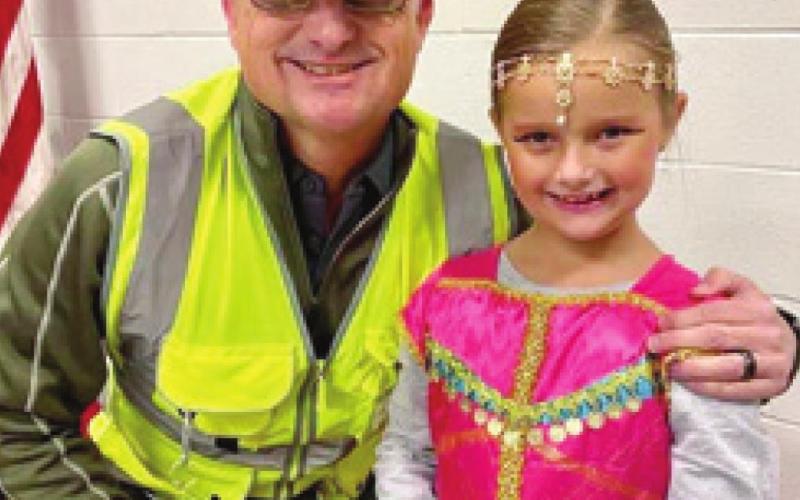 Lincoln students enjoy costume parade walk