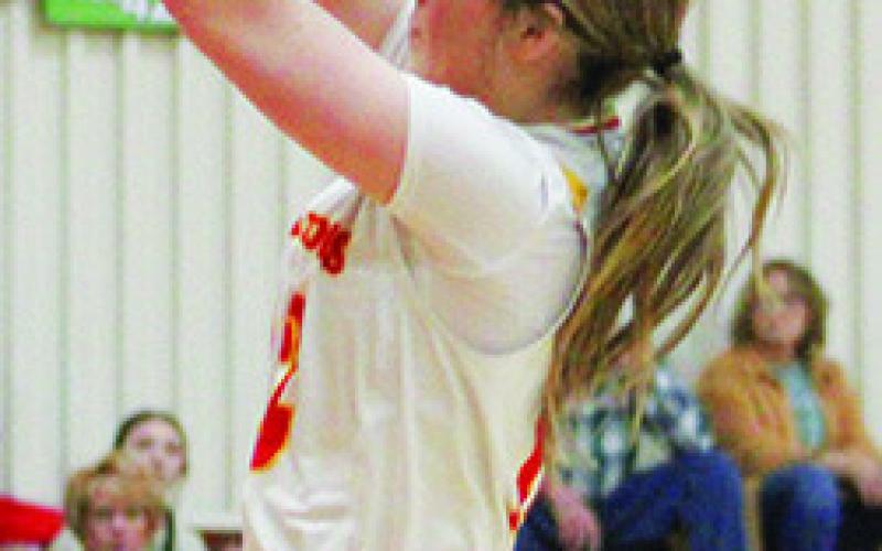 Lady Titans tame Lady Bulldogs