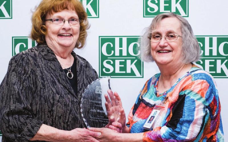Community Health Center presents new award