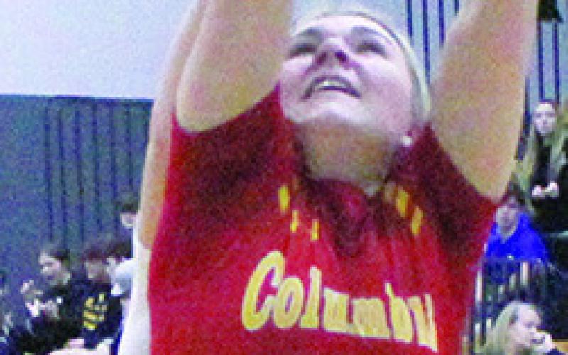 Lady Titans drop finale at Frontenac