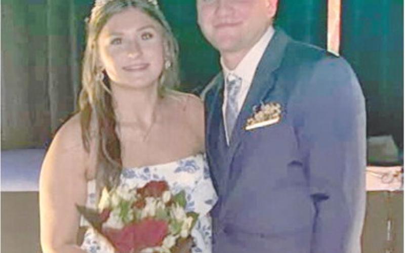 Lexie Mallatt and Landon Livingston were crowned Riverton 2025 Prom Queen and King. The Roaring Twenties themed prom was held Saturday, April 12. Courtesy photo.