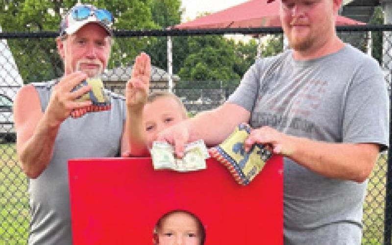 Columbus Freedom Fest corn hole tournament winners