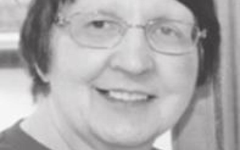 Bank dedicates fountain on anniversary