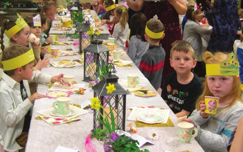 Royal tea party a hit with Park Elementary students