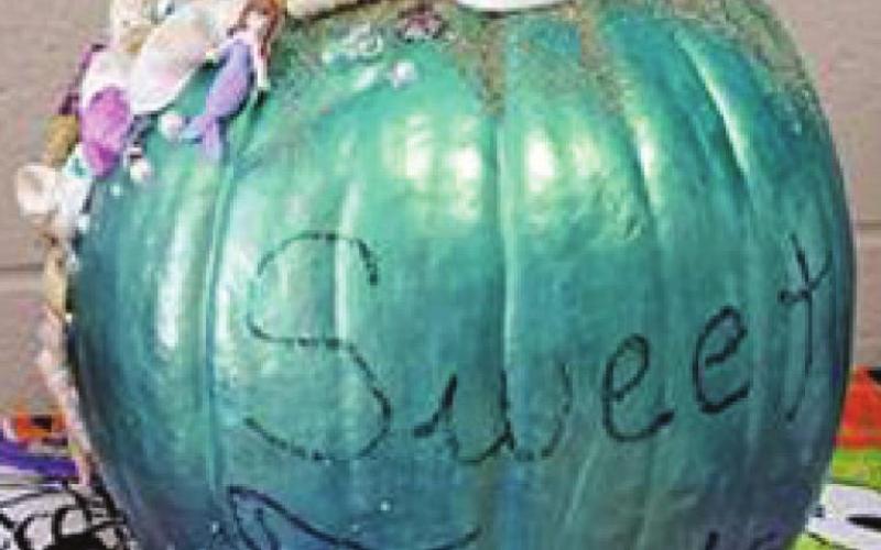 Mercy Columbus staff decorates pumpkins for fun, prizes