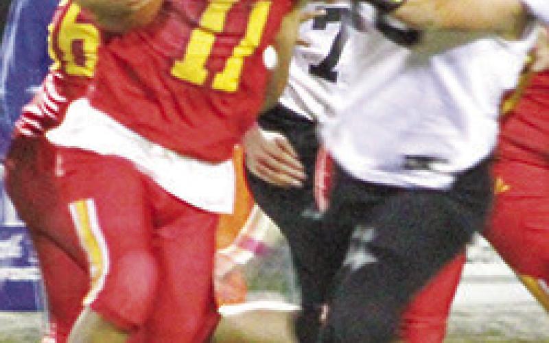 Columbus Titan Seventh Grader, Jayden Dohle, scored two touchdowns in the CCCJL, 26-6, win over Frontenac, October 17, at Titan Stadium. The Titans secured the 2023 CCCJL Title with the win, completing the season with a 6-1 record.