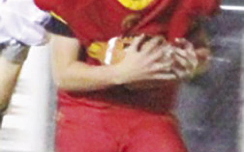 Columbus Titan Seventh Grader, Jayden Dohle, scored two touchdowns in the CCCJL, 26-6, win over Frontenac, October 17, at Titan Stadium. The Titans secured the 2023 CCCJL Title with the win, completing the season with a 6-1 record.