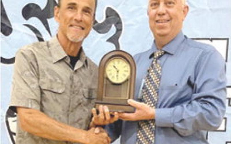 Southeast recognizes retirees, years of service at ceremony