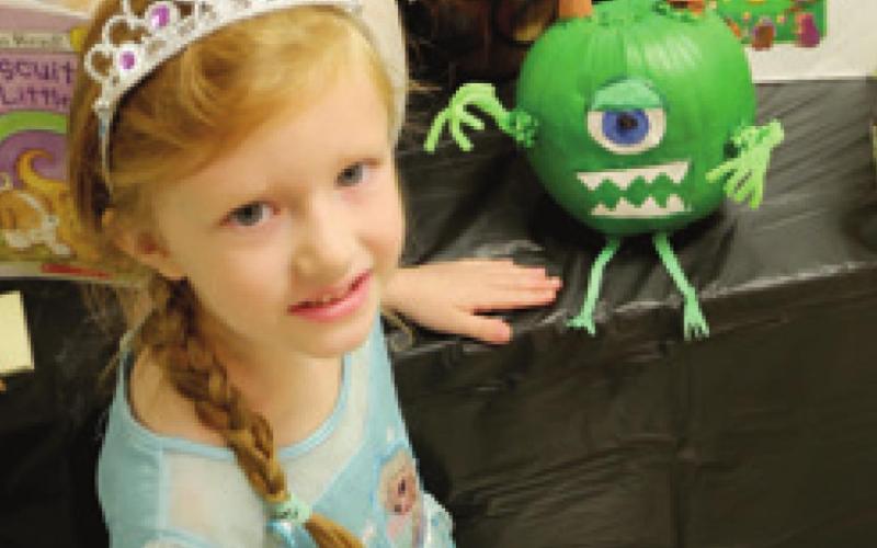 Park creates storybook theme pumpkins