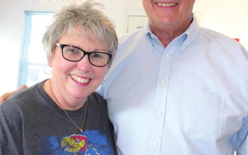 Benefit dinner planned for Johnsons