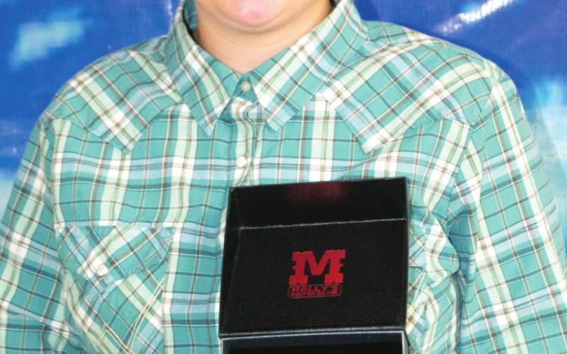 Plaques, buckles presented at annual Horse Banquet