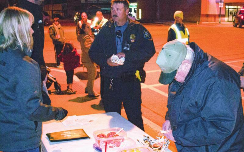 In previous years, the Chamber of Commerce has hosted a cookout before the Columbus Christmas Parade to raise funds for the Fourth of July Celebration. The 2022 July 4 event will be organized and coordinated by members of the Columbus Fire Department. They plan to have a cookout December 1 before this year’s Christmas parade to start fundraising for the fireworks display.