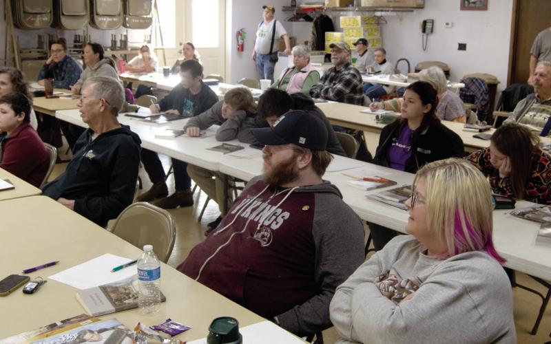 Large crowd turns out for beginning beekeeping class