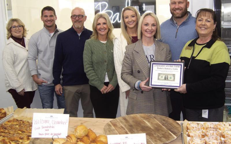 An overflow crowd attended the Columbus Chamber of Commerce ribbon cutting ceremony at Bailey’s Bakery and Café located at 308 S. East Avenue in Columbus. Cinnamon rolls, almond croissants, pepperoni pesto sandwiches and more were displayed on the counter were promptly purchased. Free breadsticks and mini pain au chocolat were served to the Chamber visitors.