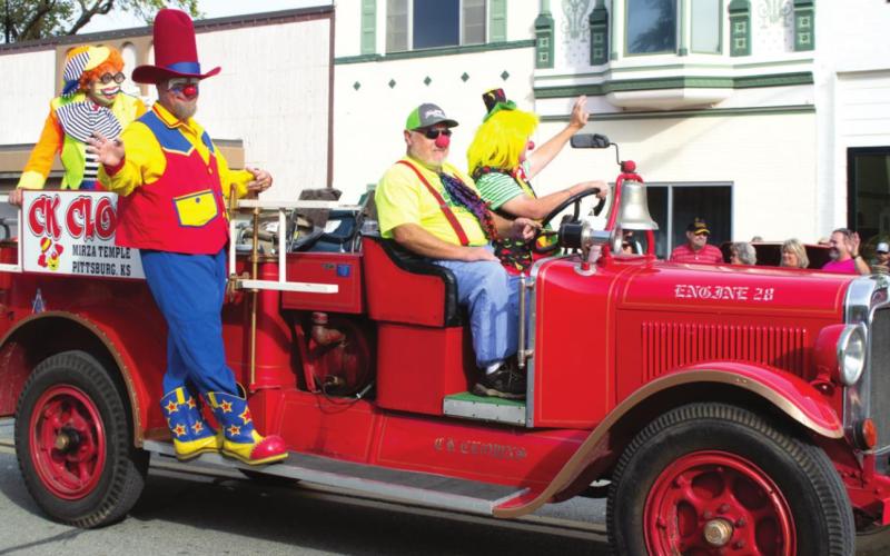 Columbus Day Festival parade features unique entries