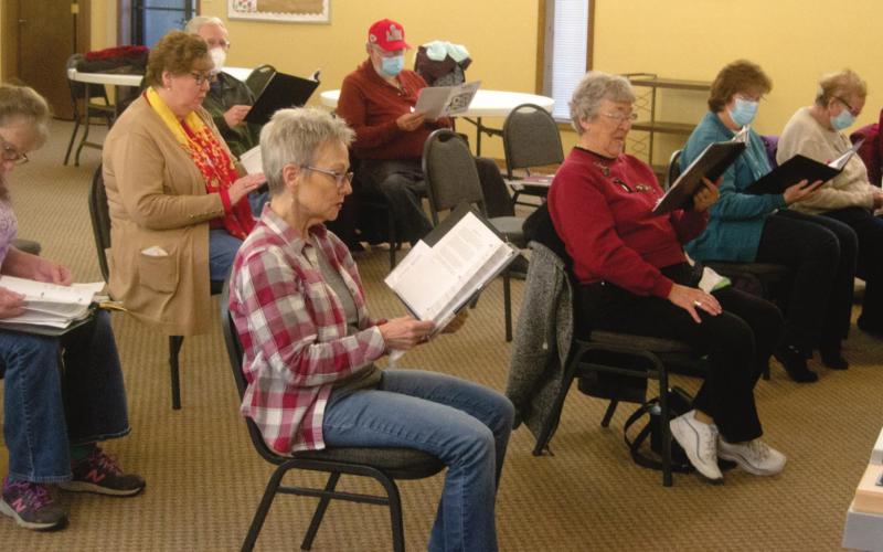 Members of the Keenagers Chorus