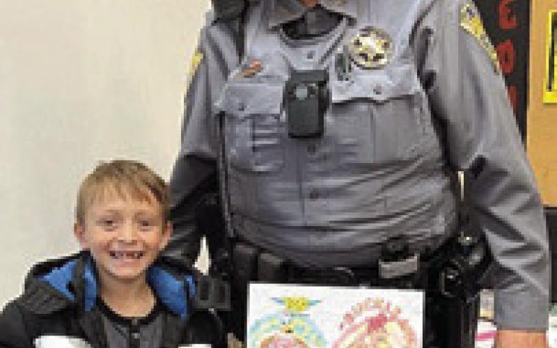 Park Elementary first grade classes have coloring contest