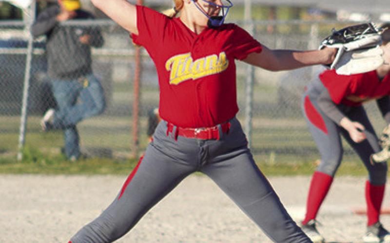 Lady Titan JV edges Lady Wildcats