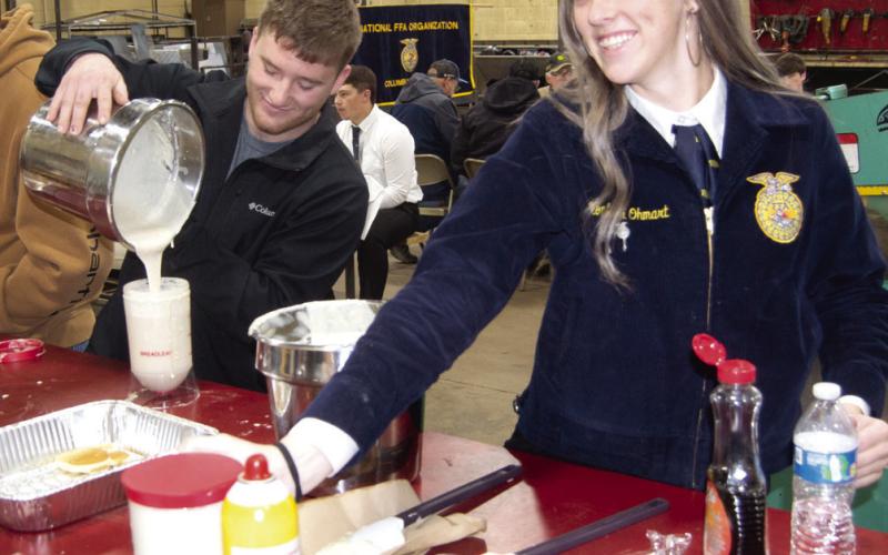 Columbus Future Farmers of America host breakfast
