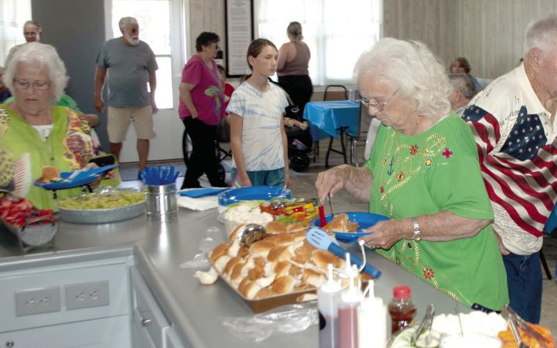 Huffman celebrates ninetieth birthday with family, friends