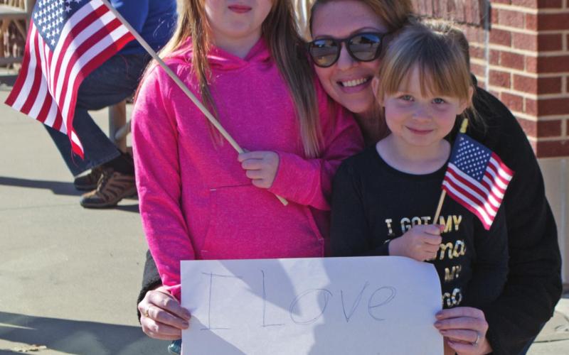 Baxter Springs recognizes military service with parade, ceremony