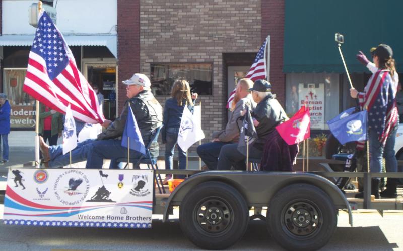 Baxter Springs recognizes military service with parade, ceremony
