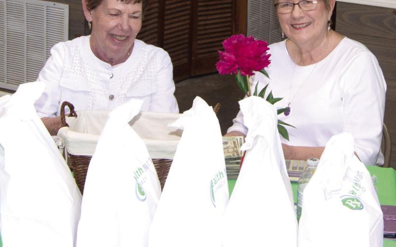 Fundraiser luncheon for Eva Maxton a success