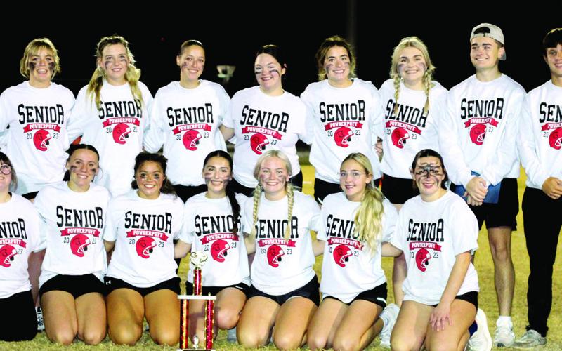 Seniors win powder-puff game