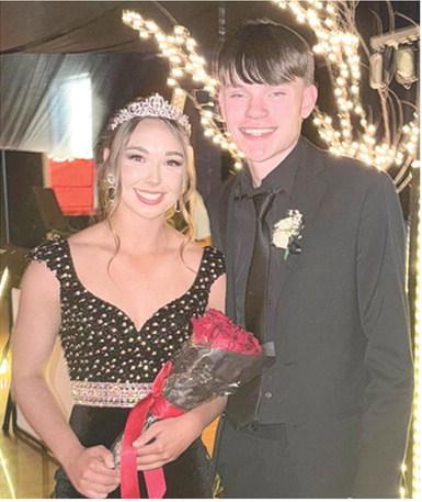 Alexa Price and Keaton Bales were named Prom Queen and King at Riverton High School’s prom. Courtesy photo.
