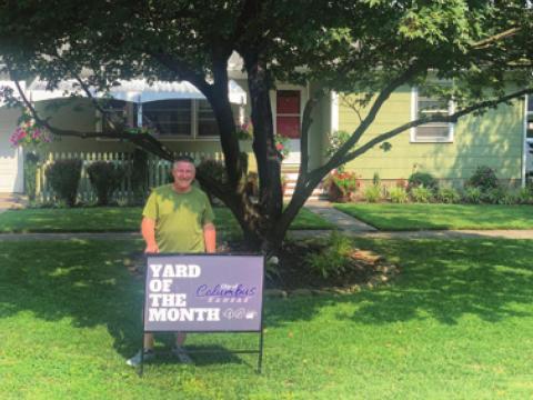 Columbus yard of the month winner