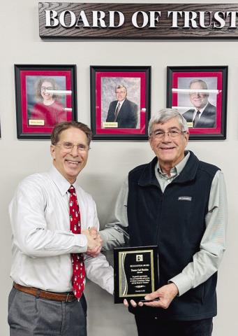 Labette Community College (LCC) announces the retirement of Carl Hoskins from the LCC Board of Trustees following 12 years of dedicated service to the college and its communities.