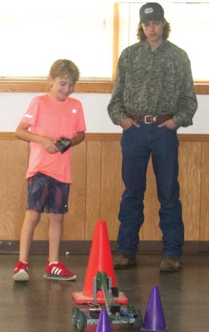 Area students get hands on learning at Earth Day event