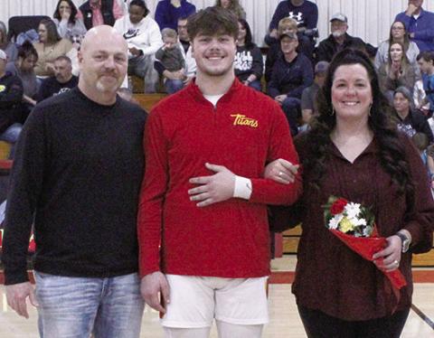 Titans recognized on Senior Night