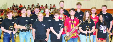 Titan Band impresses at Annual Meet the Titans