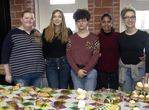 Columbus High School students lend a helping hand each year at annual Chamber of Commerce Dinner. Last year they were in charge of serving desserts at the dessert table. This year’s dinner will be held January 29. Reservations are required and can be made by calling the Chamber at 620-429-1492.