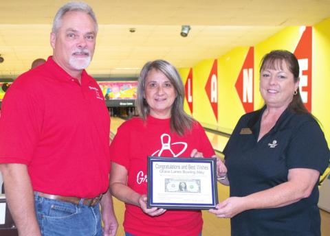 Columbus officially welcomes Grace Lanes Bowling