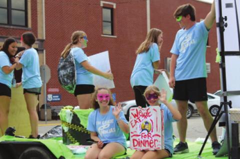 Parade drums up BHS school spirit before Homecoming game