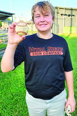 Roberts goes yard