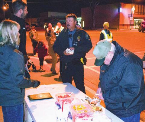 In previous years, the Chamber of Commerce has hosted a cookout before the Columbus Christmas Parade to raise funds for the Fourth of July Celebration. The 2022 July 4 event will be organized and coordinated by members of the Columbus Fire Department. They plan to have a cookout December 1 before this year’s Christmas parade to start fundraising for the fireworks display.