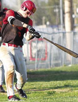 Titans split CNC League bout with visiting Bulldogs