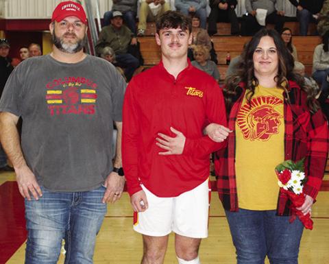 Titans recognized on Senior Night
